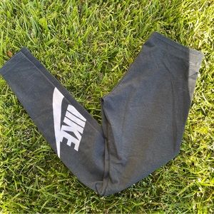 Nike leggings